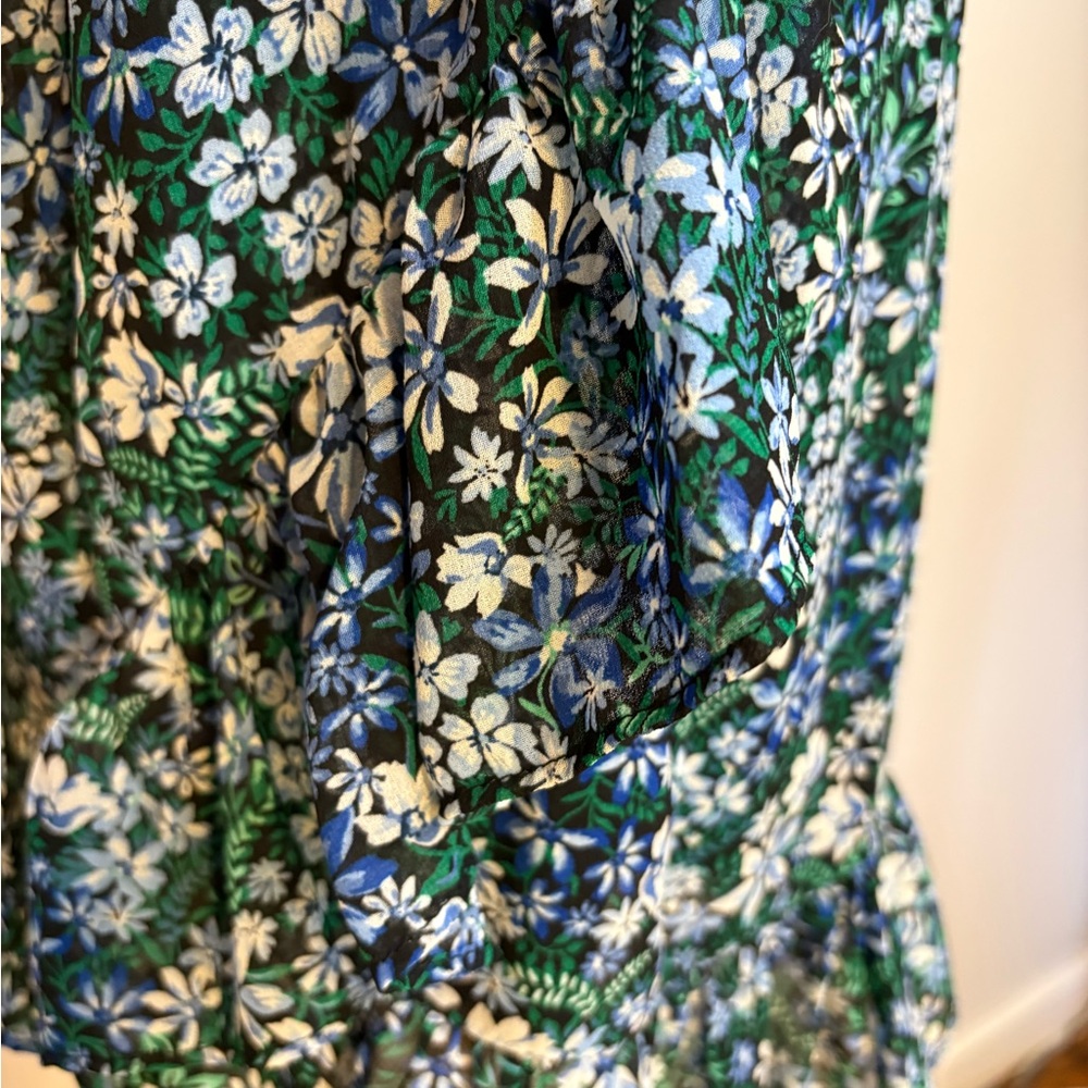 Karl Lagerfeld Paris Floral Print Knee Length Ruffled Tie Waist Size 4 excellent - Picture 7 of 11